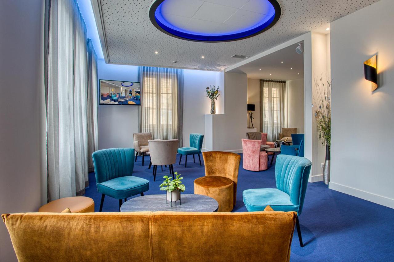 Hotel Montaigne ซาร์ลา-ลา-กาเนดา ภายนอก รูปภาพ
